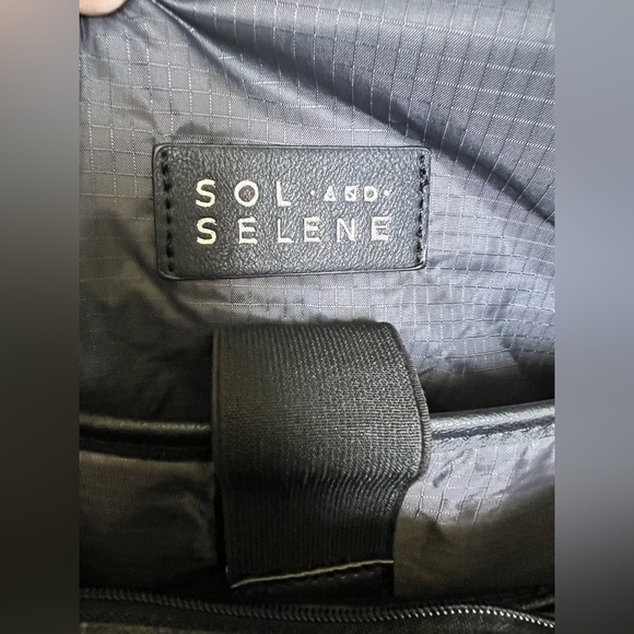 Sol and Selene backpack - Picture 5 of 6